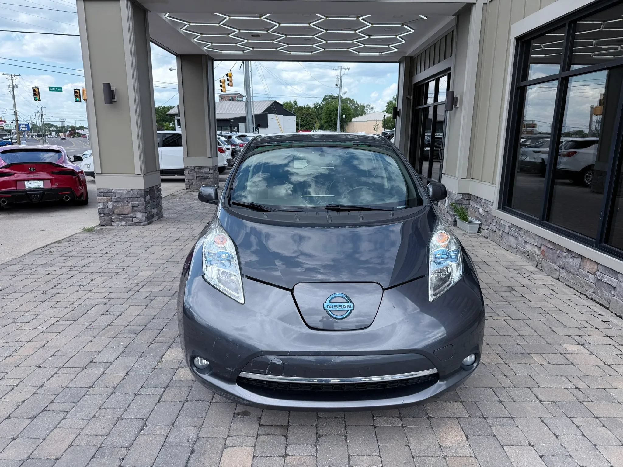 Used 2013 Nissan Leaf SL FWD image 6
