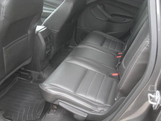 Used 2015 Ford Escape Titanium image 14