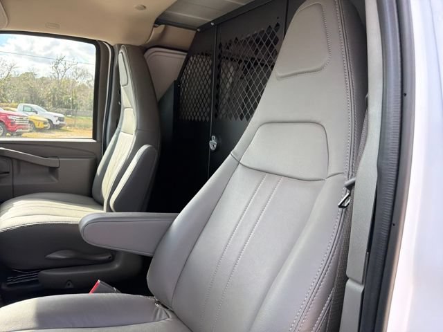 New 2026 Chevrolet Express 3500 Extended w/ Driver Convenience Package RWD image 21