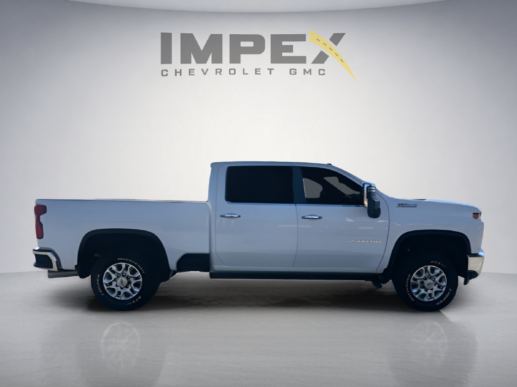 Used 2022 Chevrolet Silverado 2500 LTZ w/ LTZ Plus Package AWD/4WD image 8