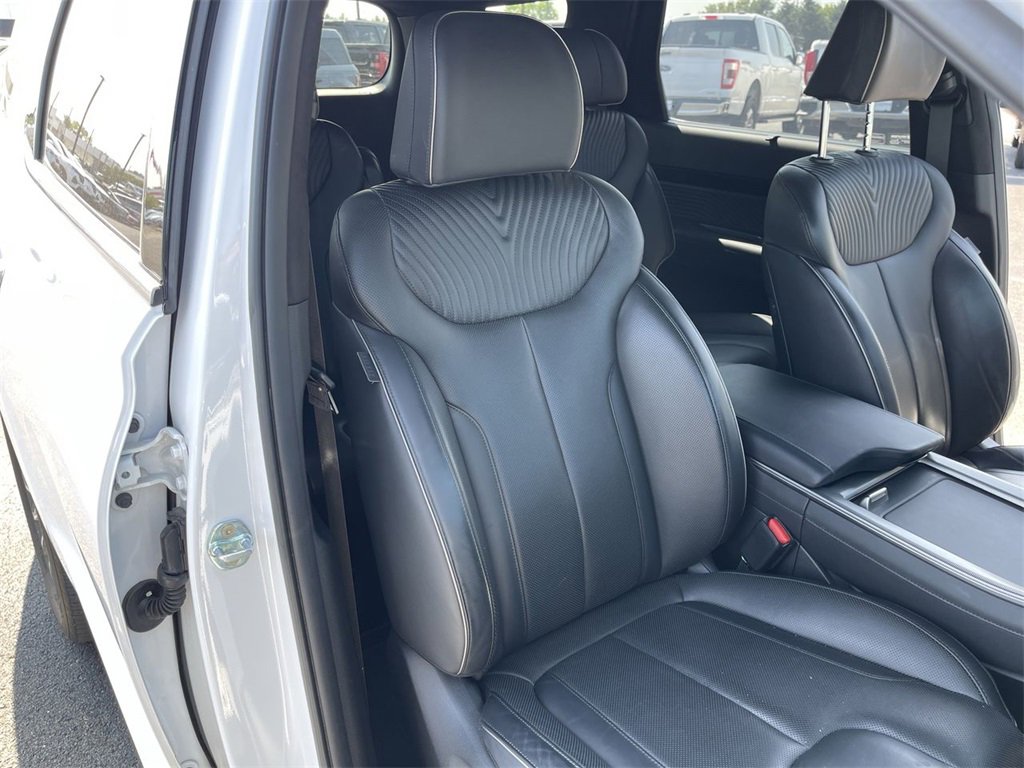 Used 2023 Hyundai Palisade Calligraphy w/ Cargo Package image 26
