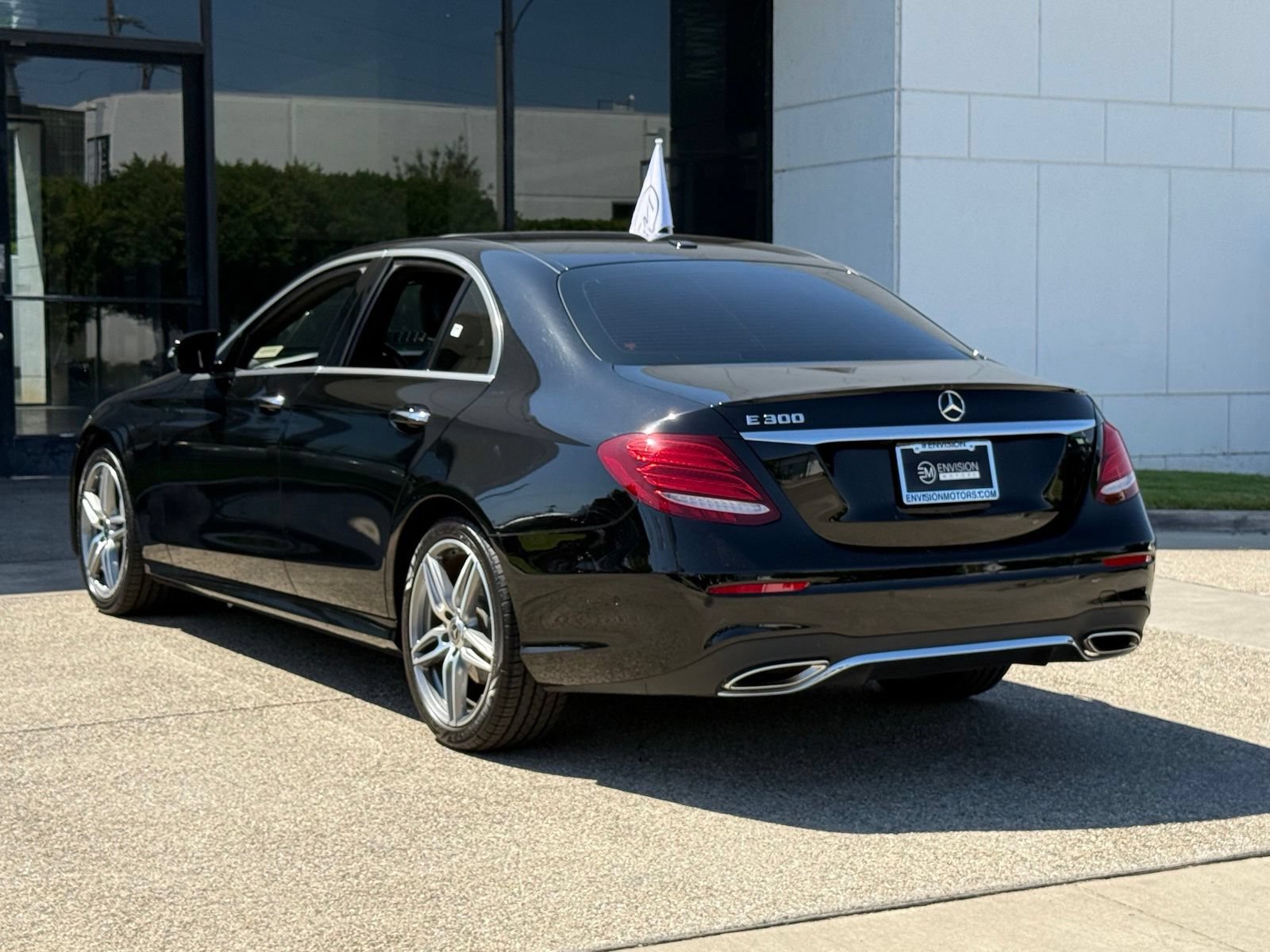 Used 2019 Mercedes-Benz E 300 image 10