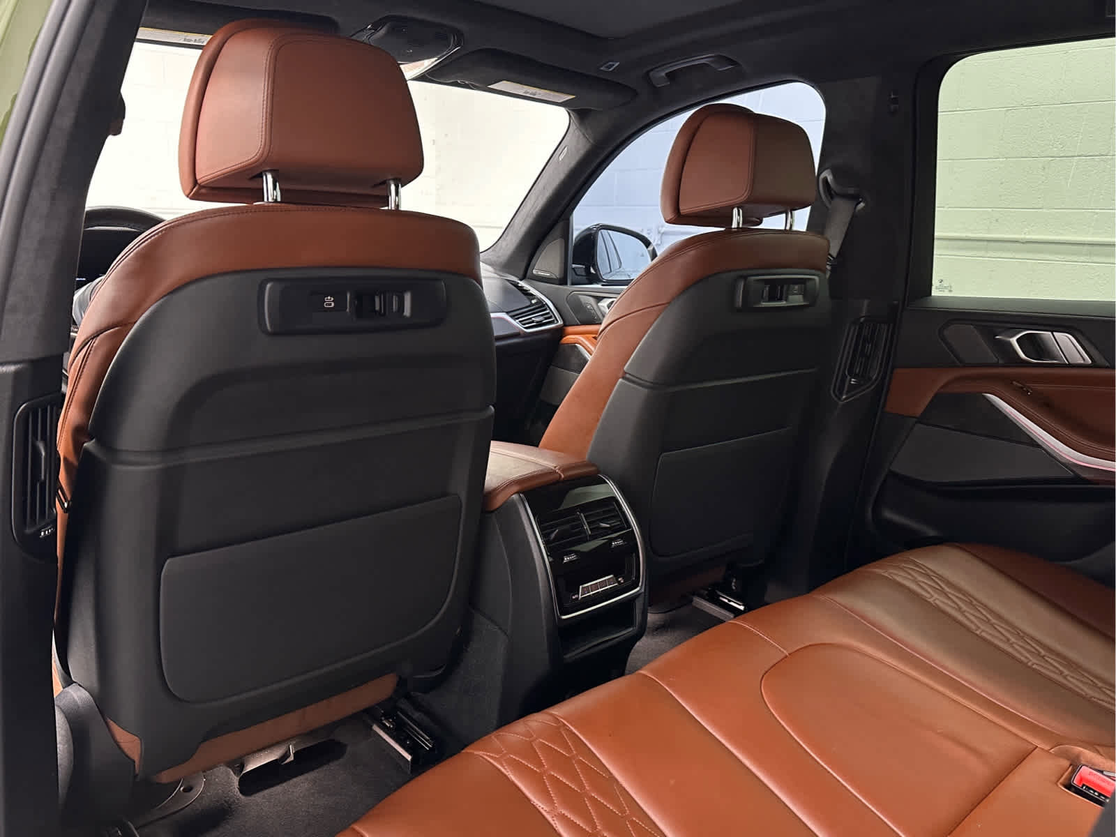 Used 2021 BMW X5 xDrive45e w/ M Sport Package image 14