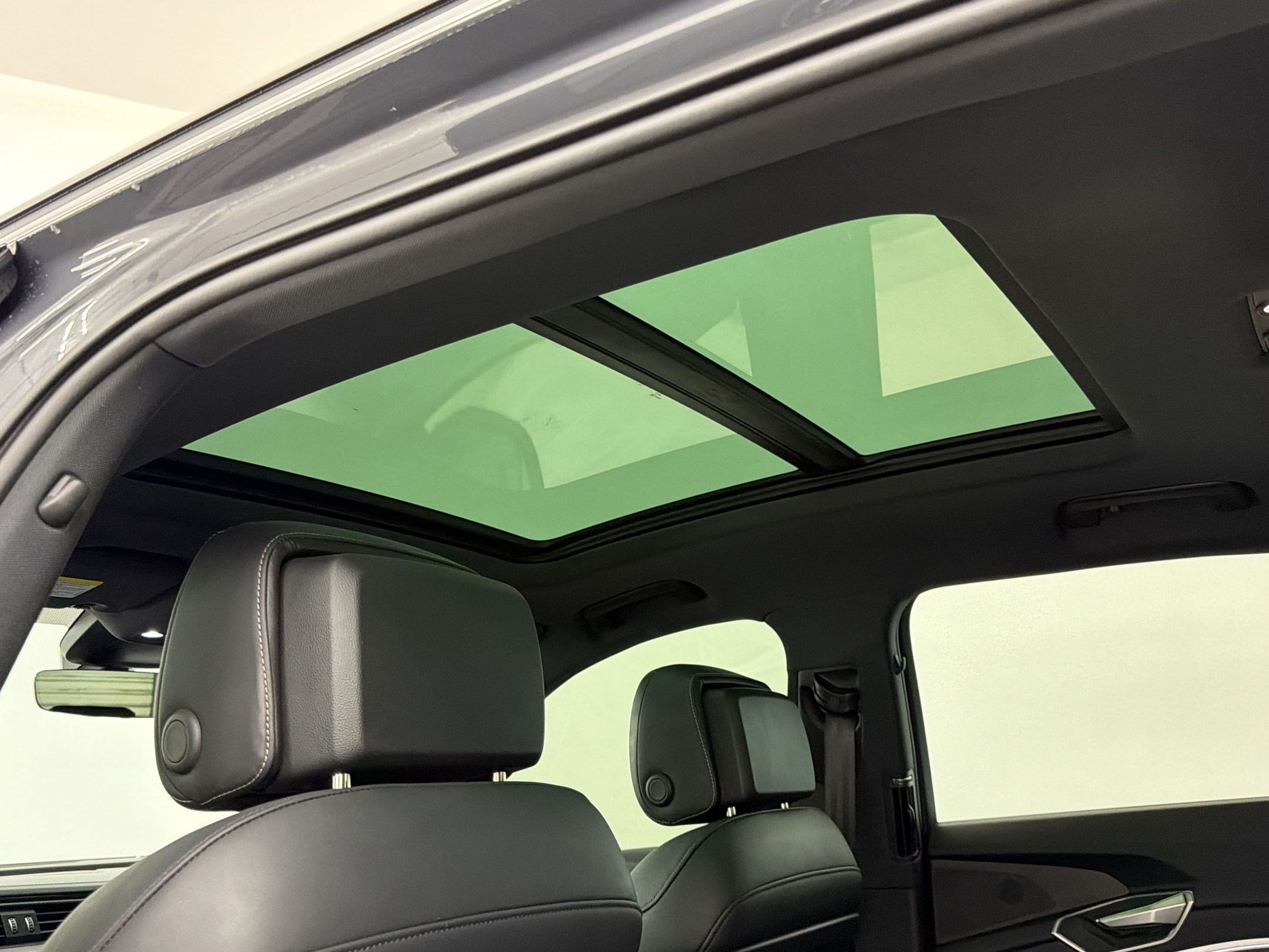 Certified 2024 Audi SQ8 e-tron Premium Plus w/ Black Optic Package AWD/4WD image 23