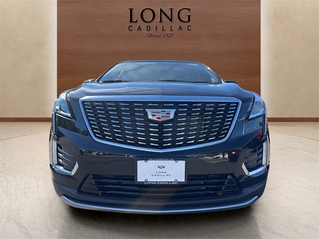 Certified 2025 Cadillac XT5 Premium Luxury image 2