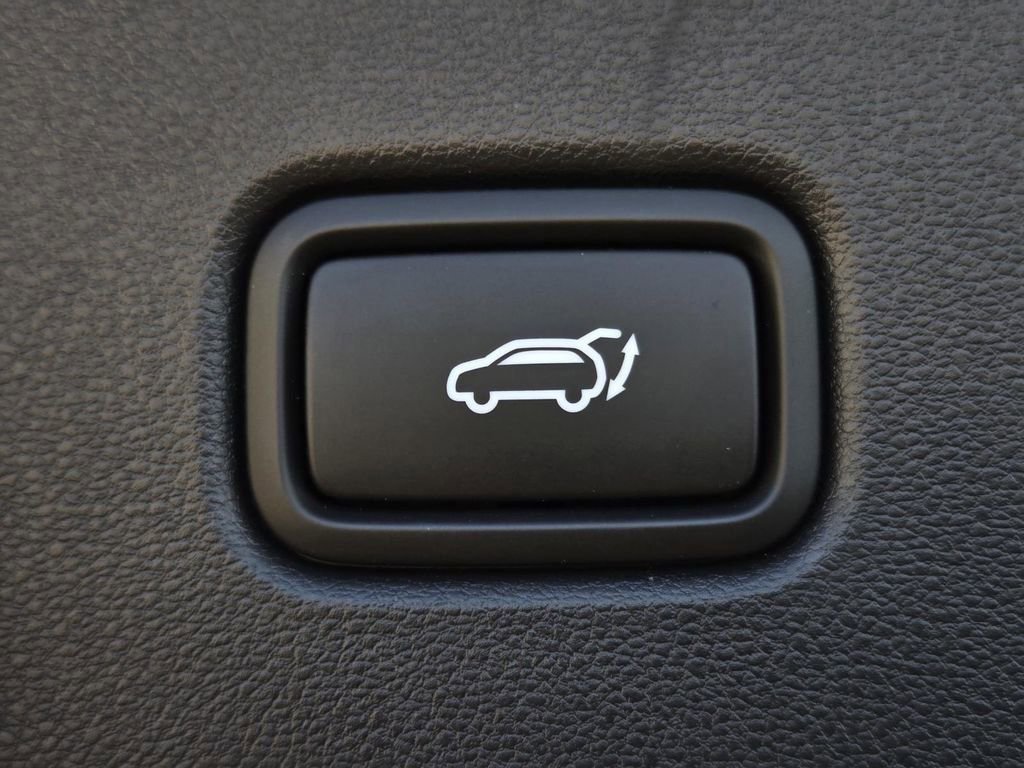 New 2026 Hyundai Tucson SEL FWD image 14