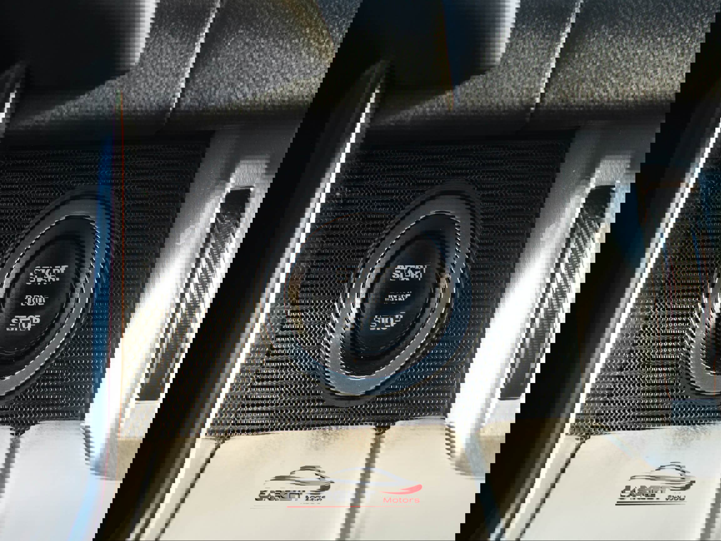 Used 2020 Land Rover Range Rover HSE image 33