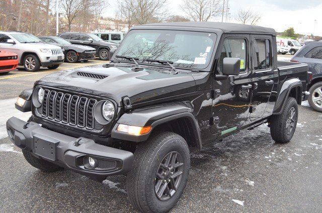New 2026 Jeep Gladiator Sport image 4