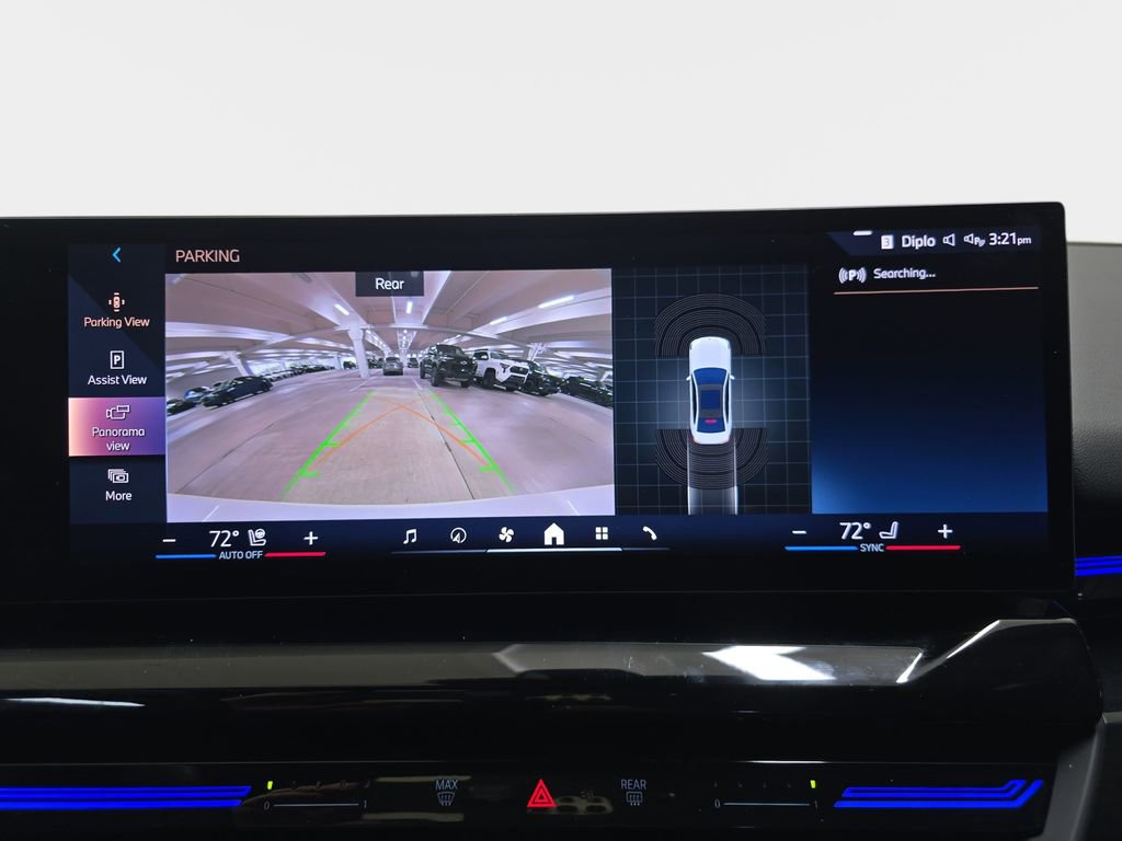 Used 2026 BMW 530i w/ M Sport Package image 24