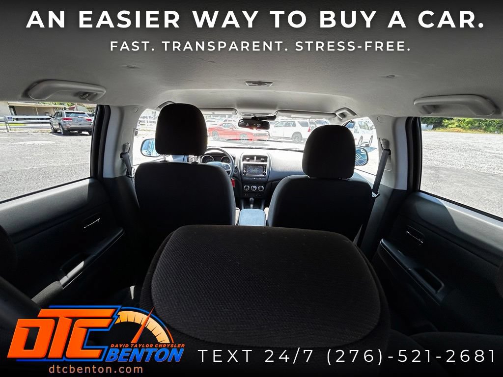 Used 2025 Mitsubishi Outlander Sport SE AWD/4WD image 13