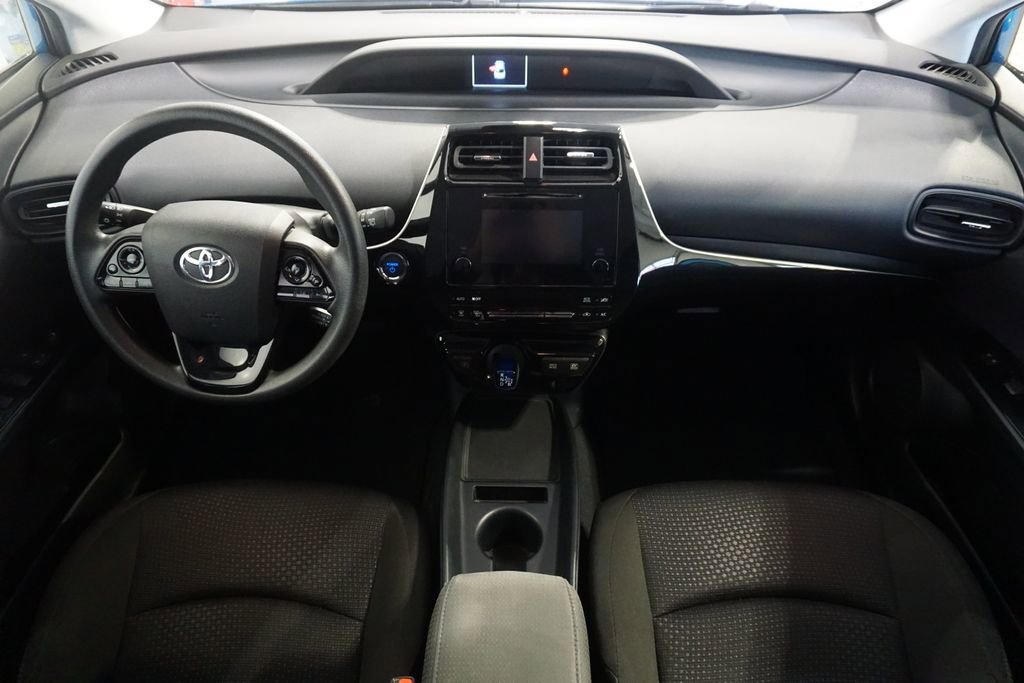 Certified 2019 Toyota Prius LE FWD image 23