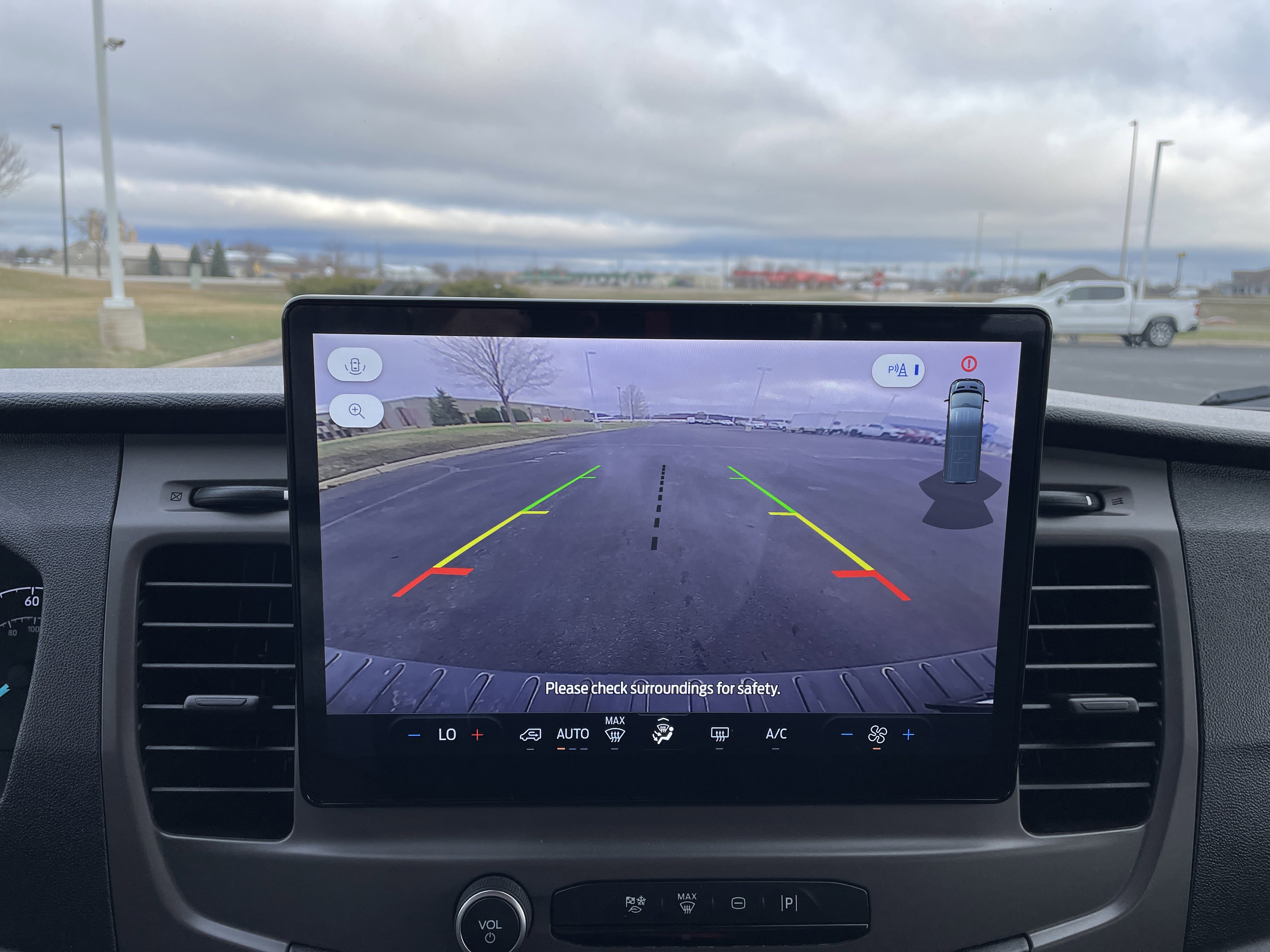 Used 2022 Ford Transit 350 XLT image 14