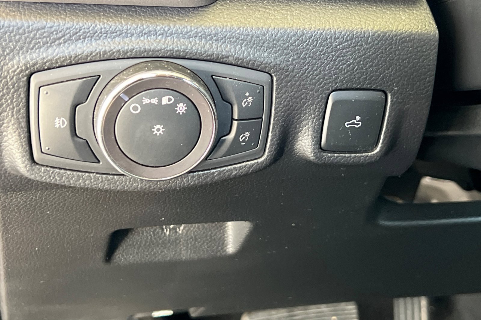 Used 2019 Ford Ranger XLT w/ FX4 Off-Road Package image 29