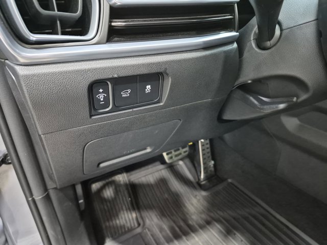 Used 2025 Kia Sorento SX AWD/4WD image 29