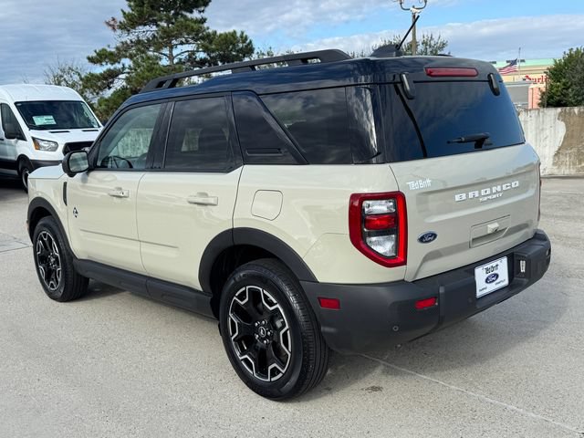 Used 2025 Ford Bronco Sport Outer Banks w/ Outer Banks Tech Package+ AWD/4WD image 7