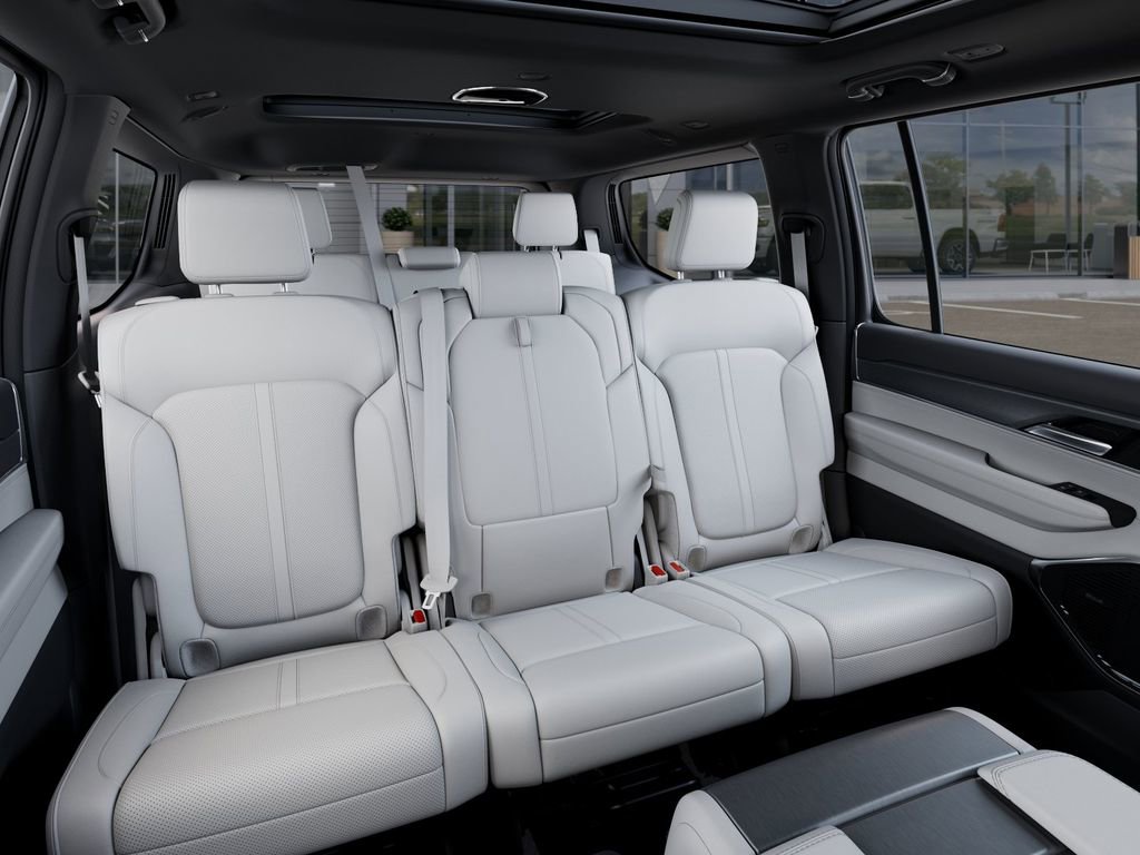 New 2026 Jeep Grand Wagoneer 4WD image 15