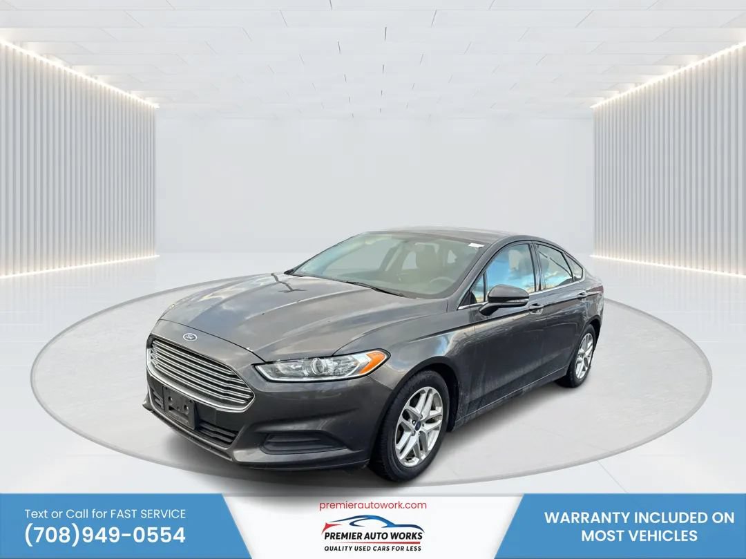 Used 2016 Ford Fusion SE FWD image 1