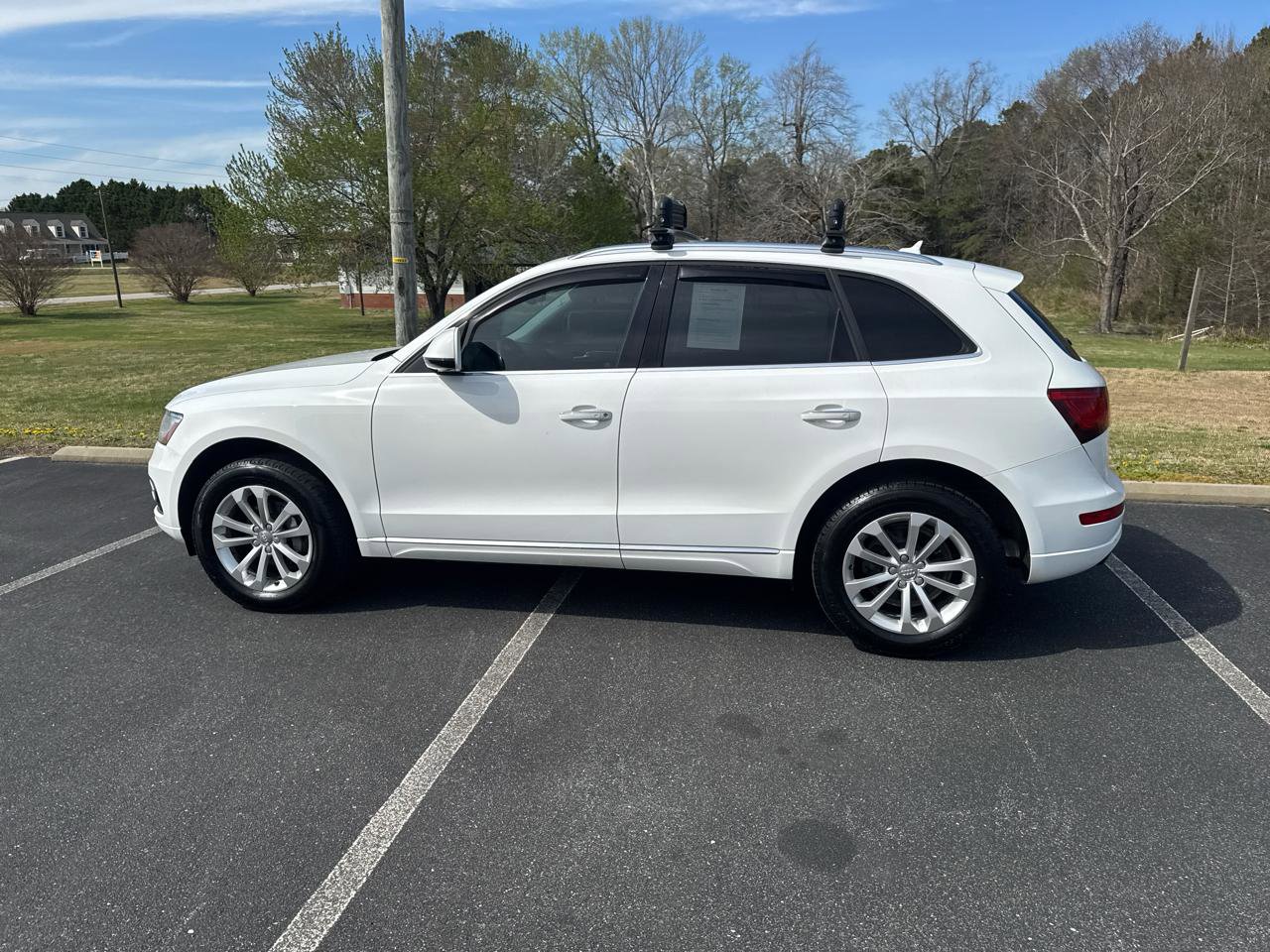 Used 2016 Audi Q5 2.0T Premium Plus w/ Technology Package image 9