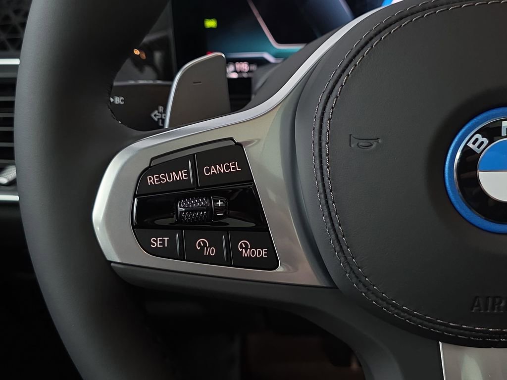 New 2026 BMW X5 xDrive50e w/ Executive Package image 17