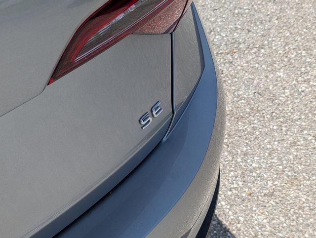Certified 2024 Volkswagen Jetta SE FWD image 19