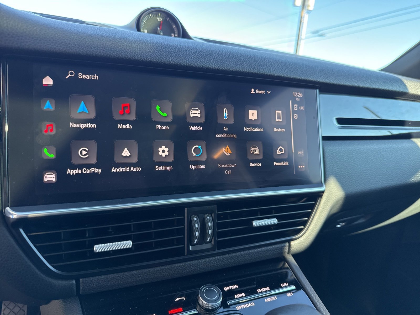 Used 2022 Porsche Cayenne Base image 22