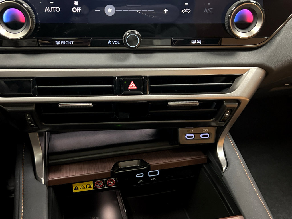 New 2026 Lexus RX 350h AWD/4WD image 17