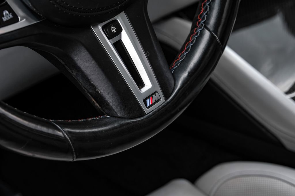 Used 2022 BMW X6 M w/ Executive Package AWD/4WD image 17