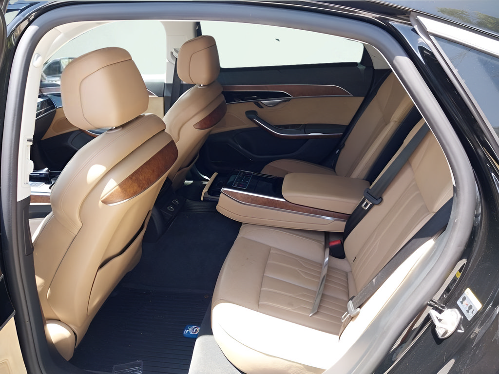 Used 2019 Audi A8 L 3.0T w/ Executive Package AWD/4WD image 12
