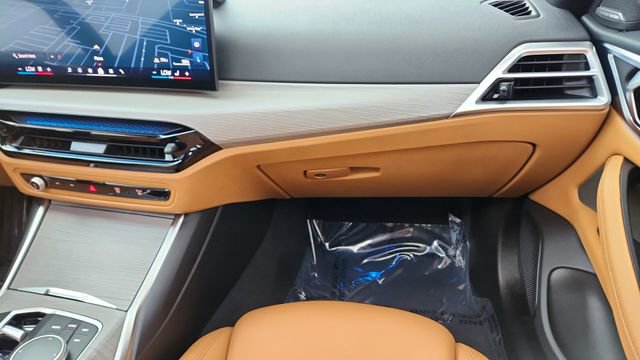 Used 2025 BMW i4 xDrive40i w/ Premium Package AWD/4WD image 37