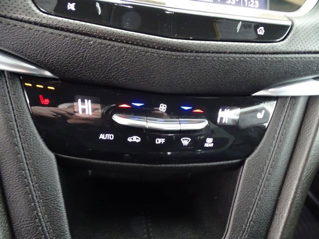 Used 2024 Cadillac XT6 Luxury w/ LPO, Floor Liner Package image 12