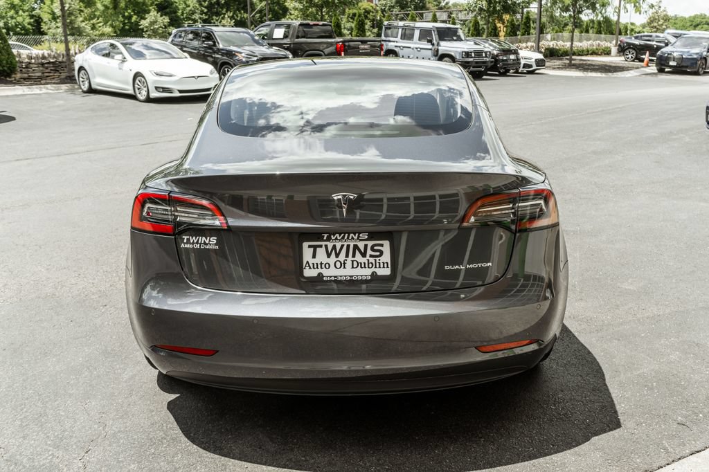 Used 2022 Tesla Model 3 Long Range AWD/4WD image 31