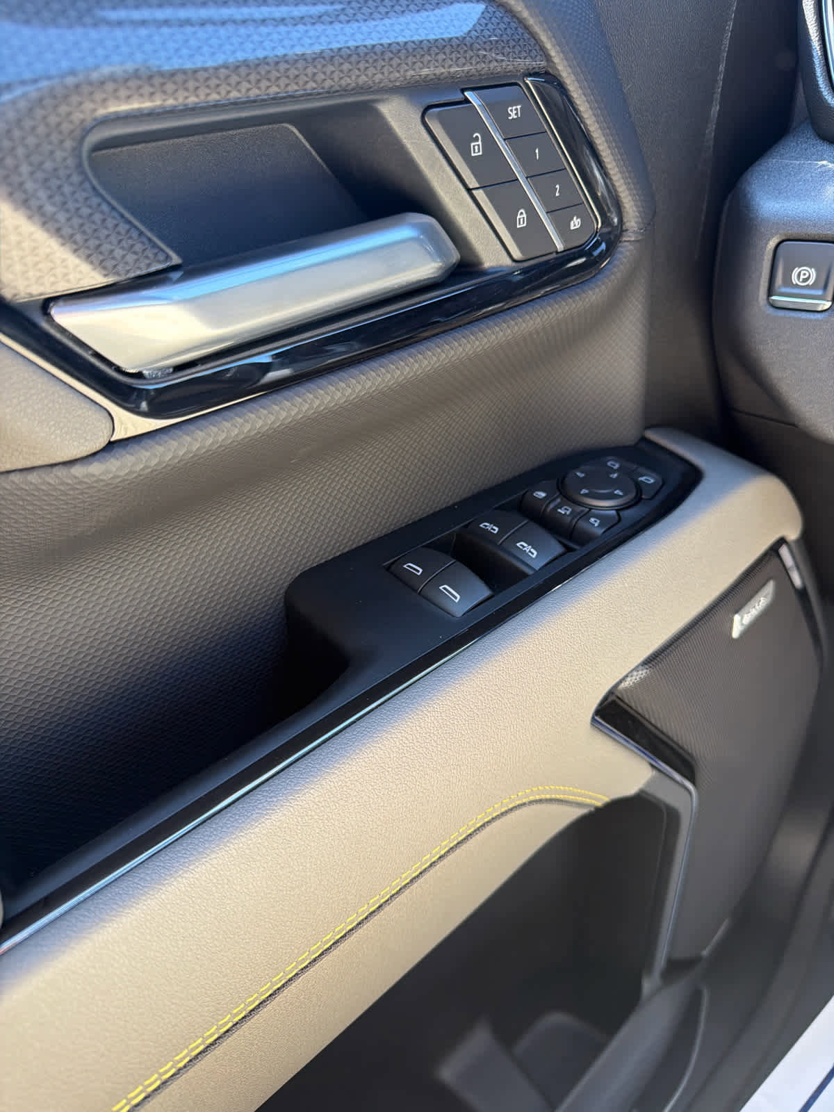 New 2026 Chevrolet Silverado 2500 ZR2 w/ ZR2 Bison Edition image 23