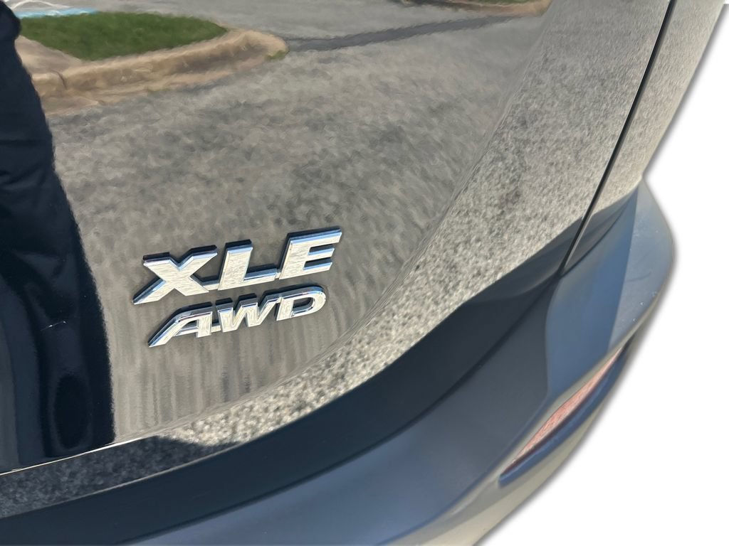 Used 2013 Toyota RAV4 XLE AWD/4WD image 28