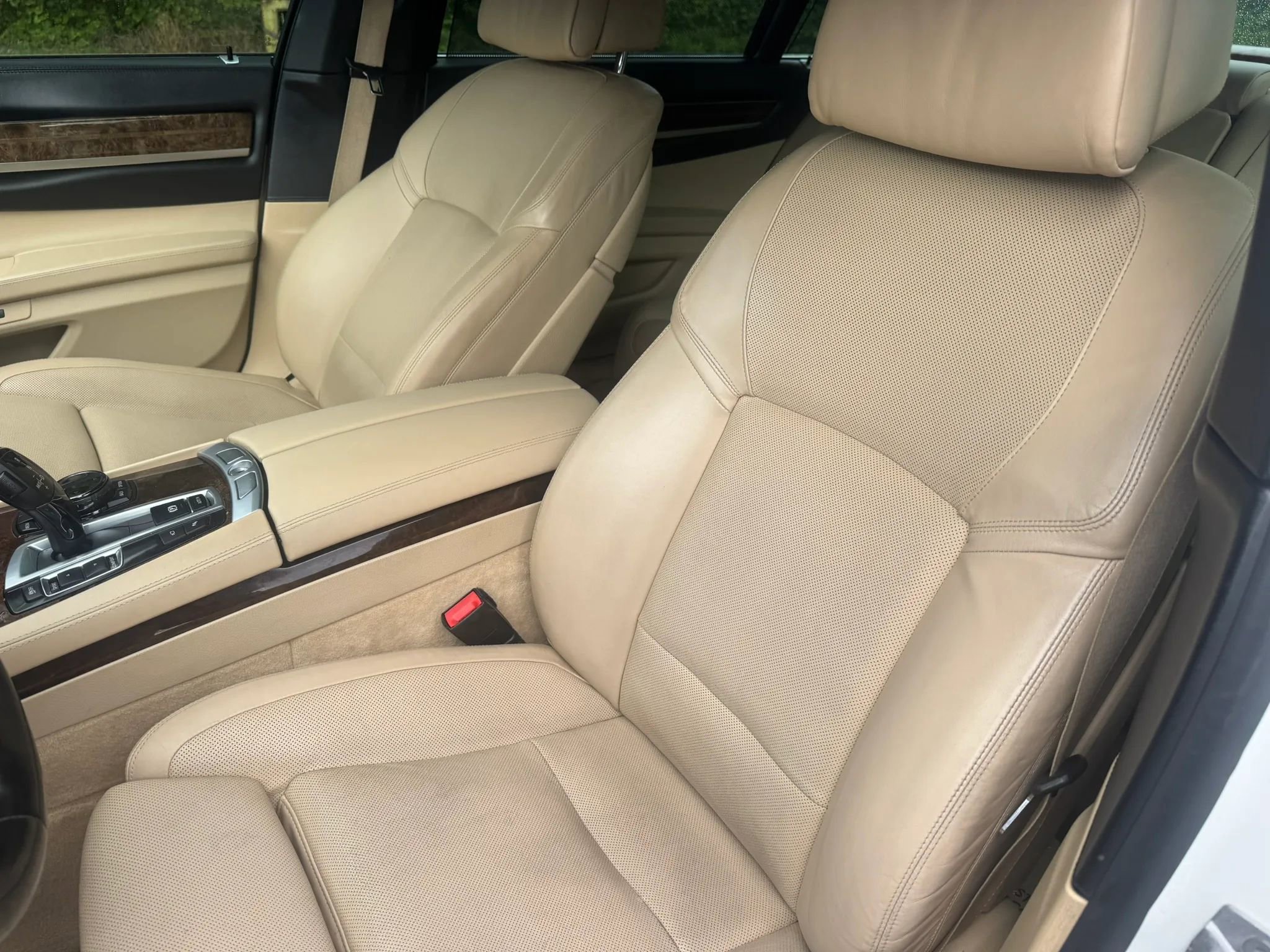 Used 2015 BMW 750Li RWD image 15