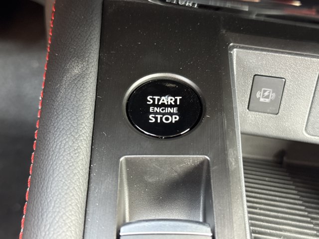 New 2026 Nissan Kicks SR w/ SR Premium Package FWD image 16