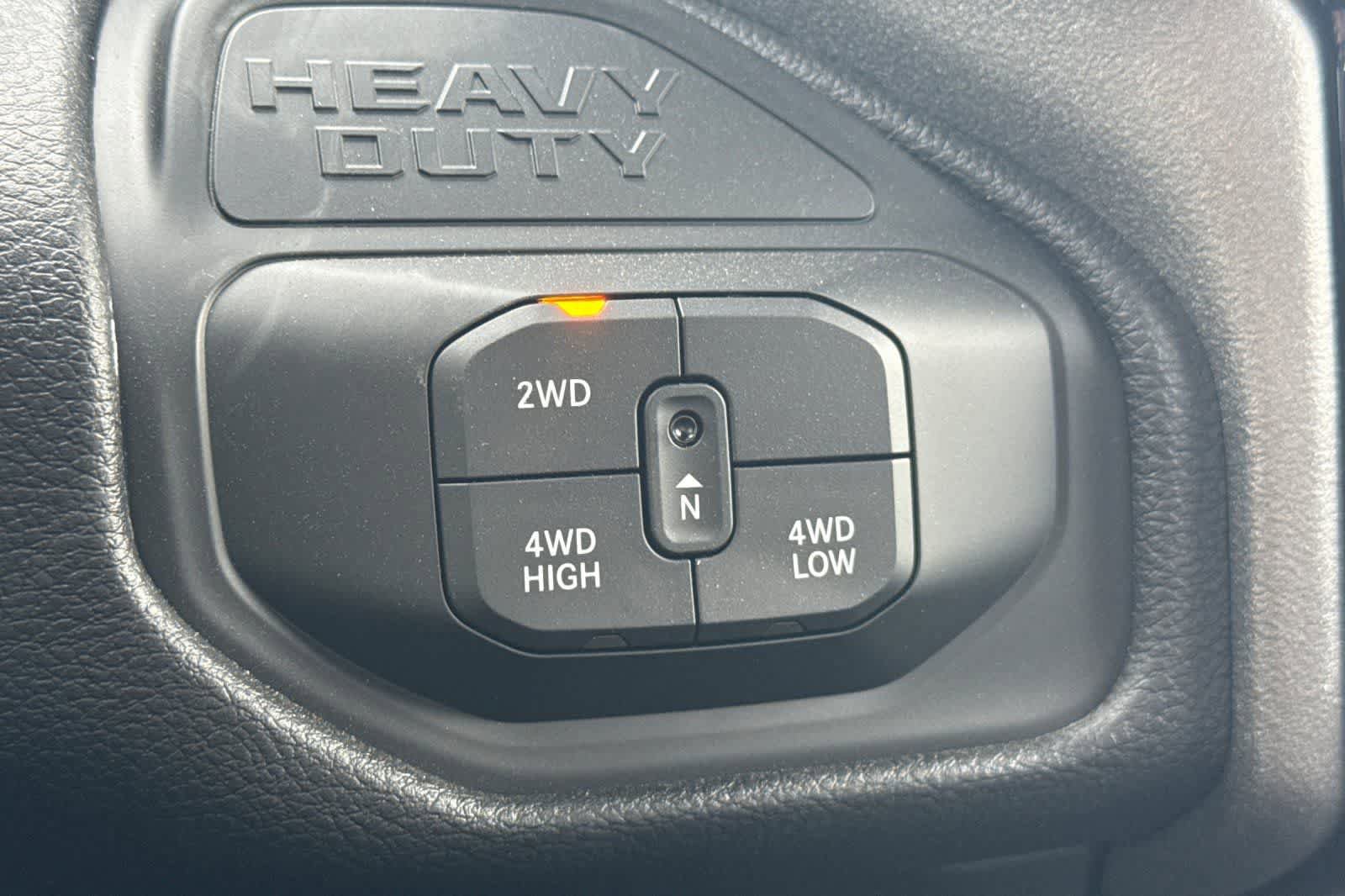 New 2026 RAM 3500 Tradesman AWD/4WD image 32