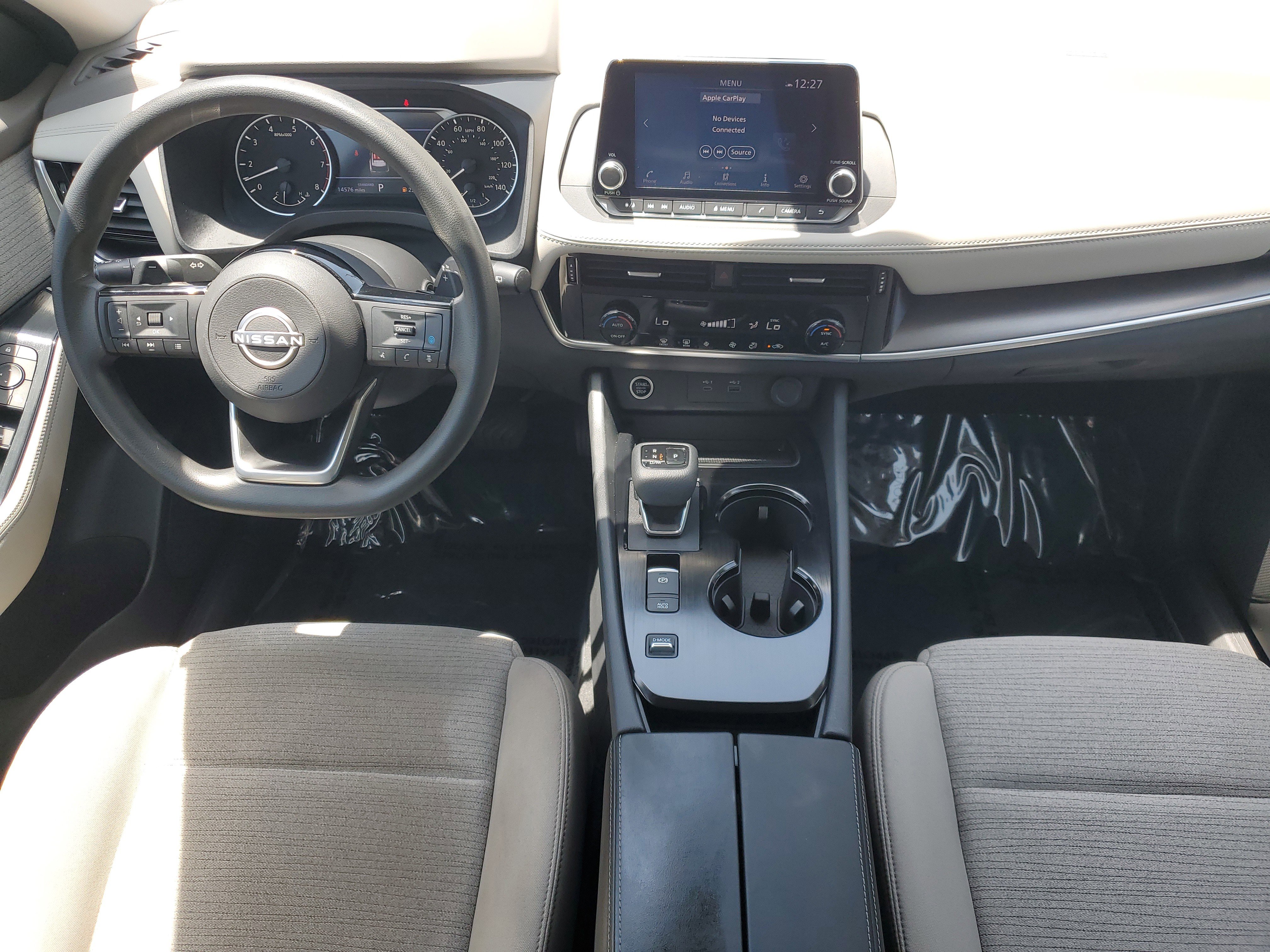 Certified 2023 Nissan Rogue SV image 15