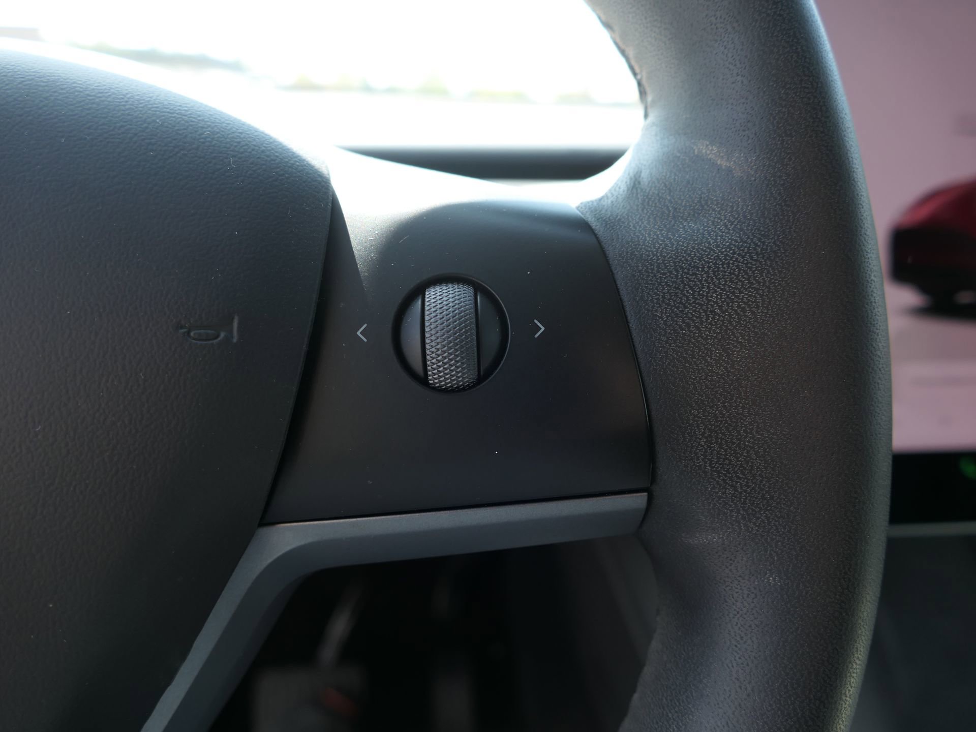 Used 2023 Tesla Model Y Long Range image 15