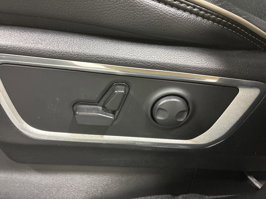 Used 2024 RAM 1500 Laramie image 11