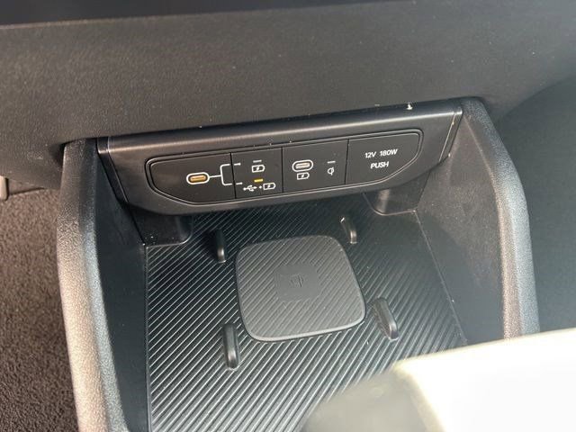 Used 2025 Kia K4 EX image 25