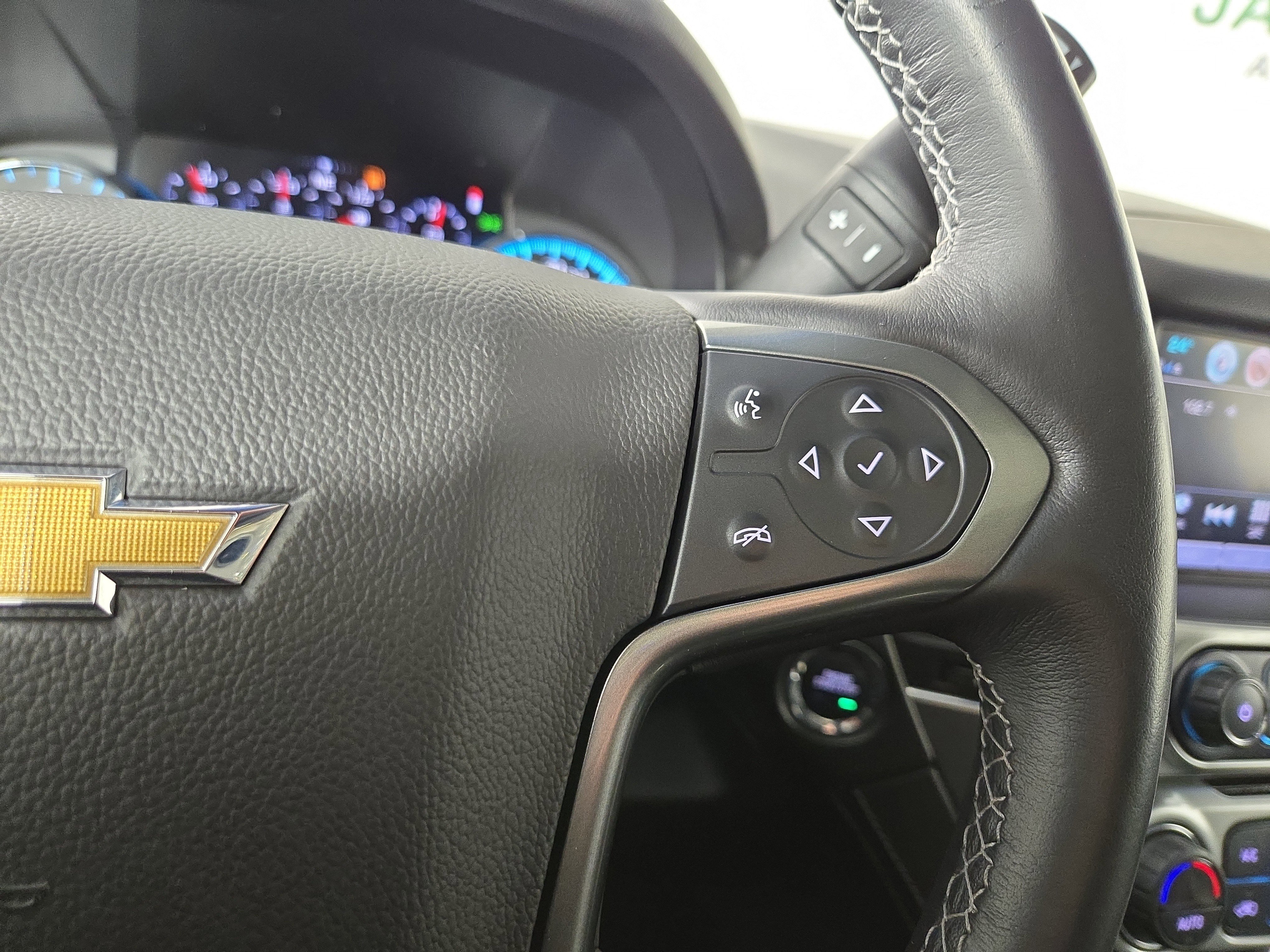 Used 2018 Chevrolet Tahoe Premier image 17