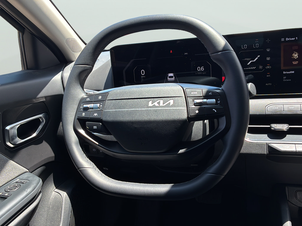 Certified 2025 Kia K4 EX FWD image 19