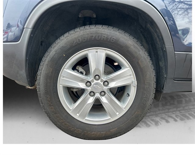 Used 2018 Chevrolet Trax LT w/ LT Convenience Package image 16