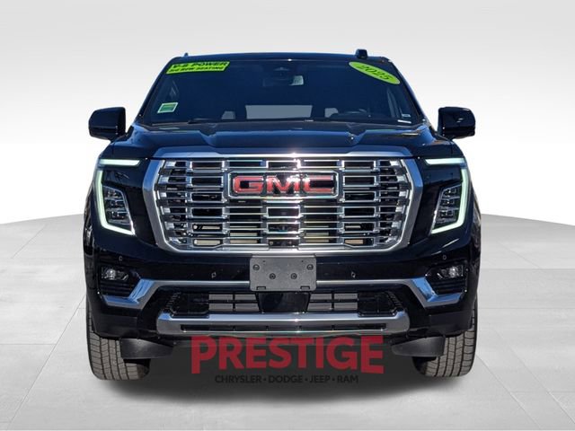 Used 2025 GMC Yukon XL Denali image 3