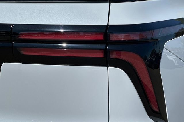 New 2026 Chevrolet Traverse Z71 w/ Enhanced Driving Package image 38