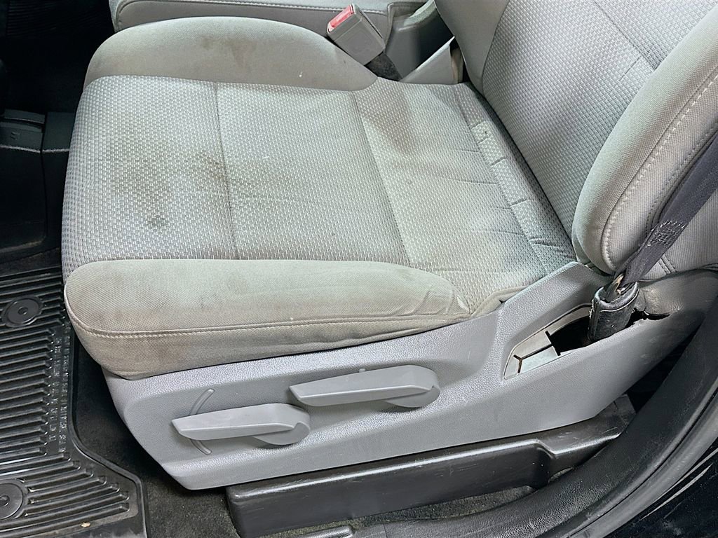 Used 2017 Chevrolet Silverado 1500 Custom w/ Custom Convenience Package image 19