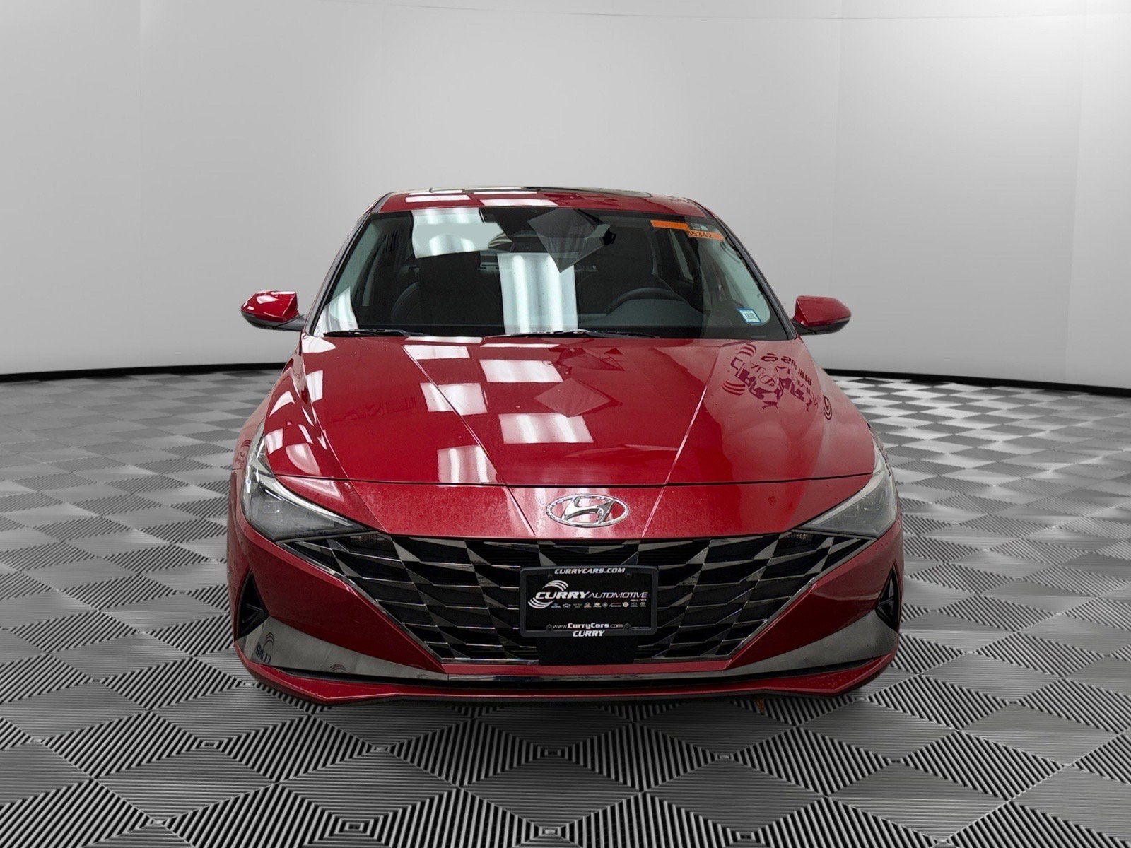 Certified 2023 Hyundai Elantra Limited w/ Preferred Accessory Package image 8