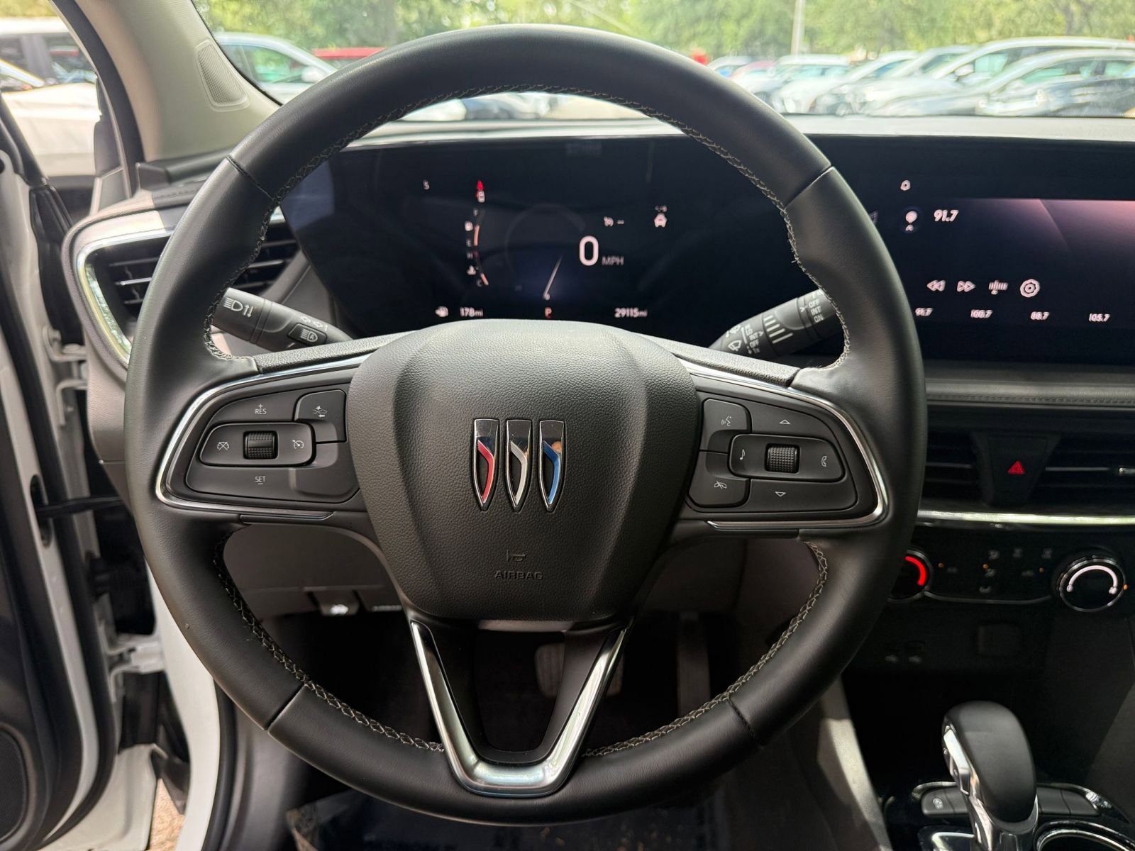 Used 2025 Buick Encore GX Preferred FWD image 25
