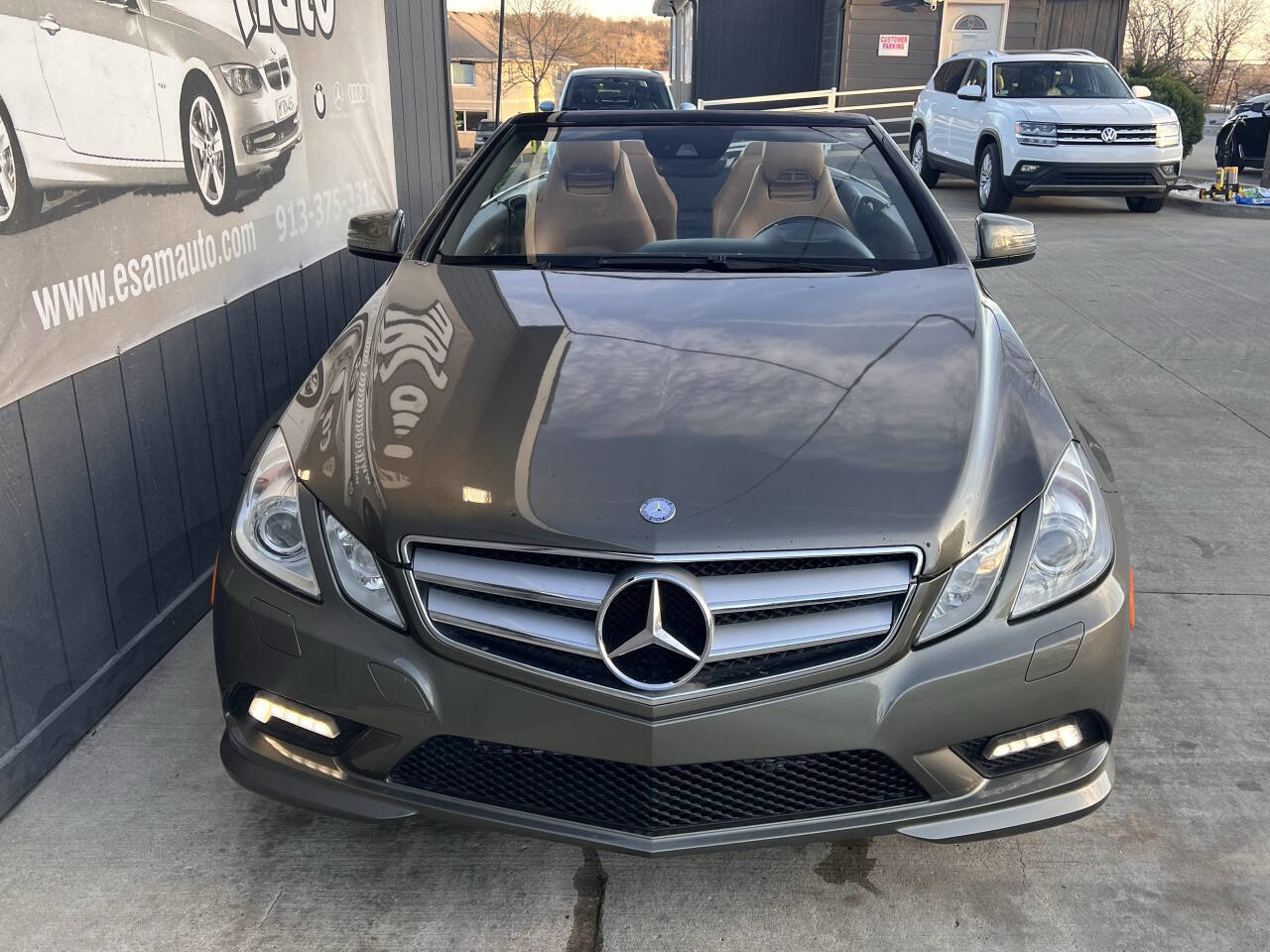 Used 2011 Mercedes-Benz E 550 Cabriolet image 16