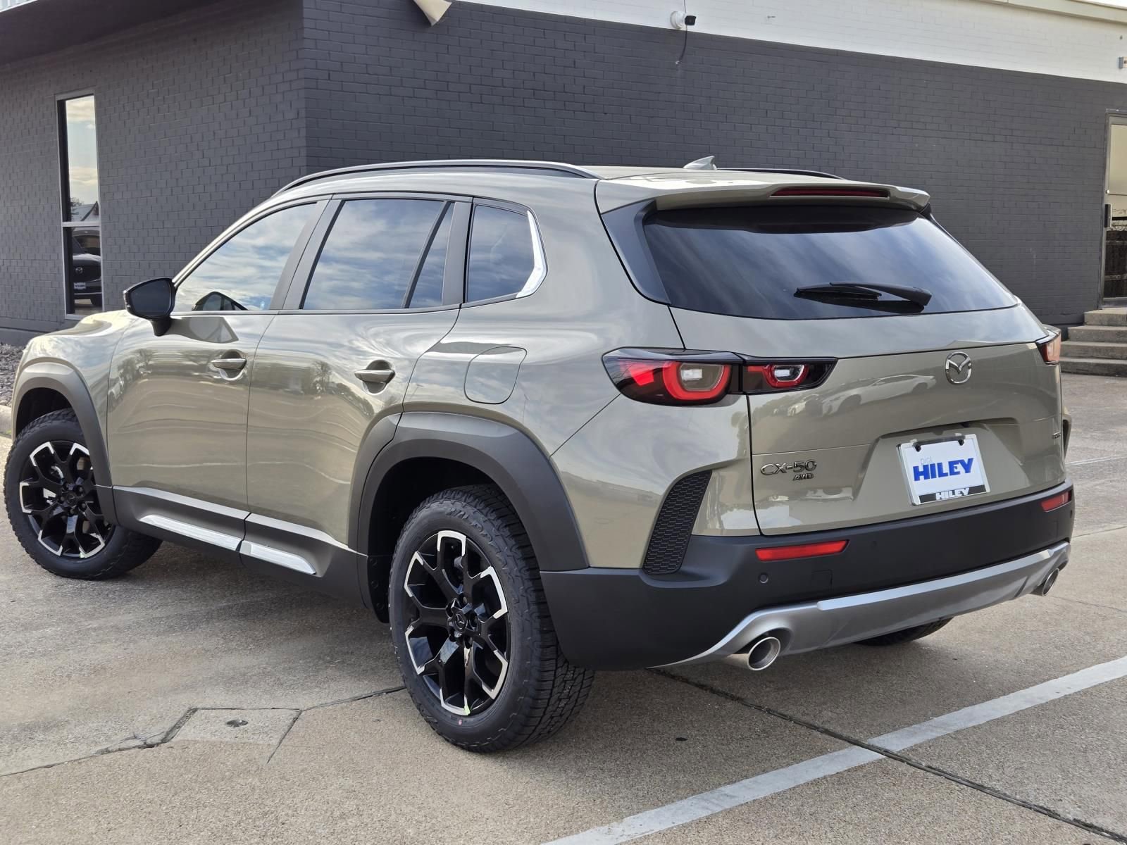 New 2026 MAZDA CX-50 Meridian Edition w/ Weather Package AWD/4WD image 4